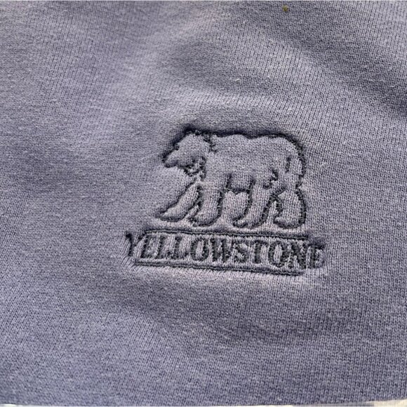 X Large Purple Cotton Sweatshirt  Yellowstone With Bear 27e - Picture 3 of 8